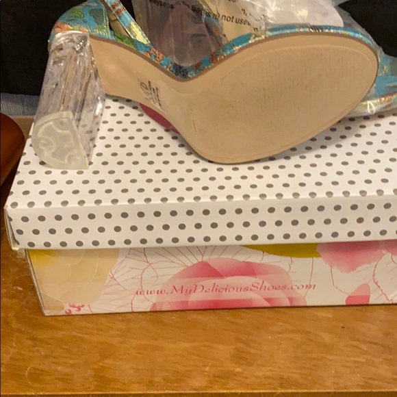 Floral High heels - Picture 2 of 2